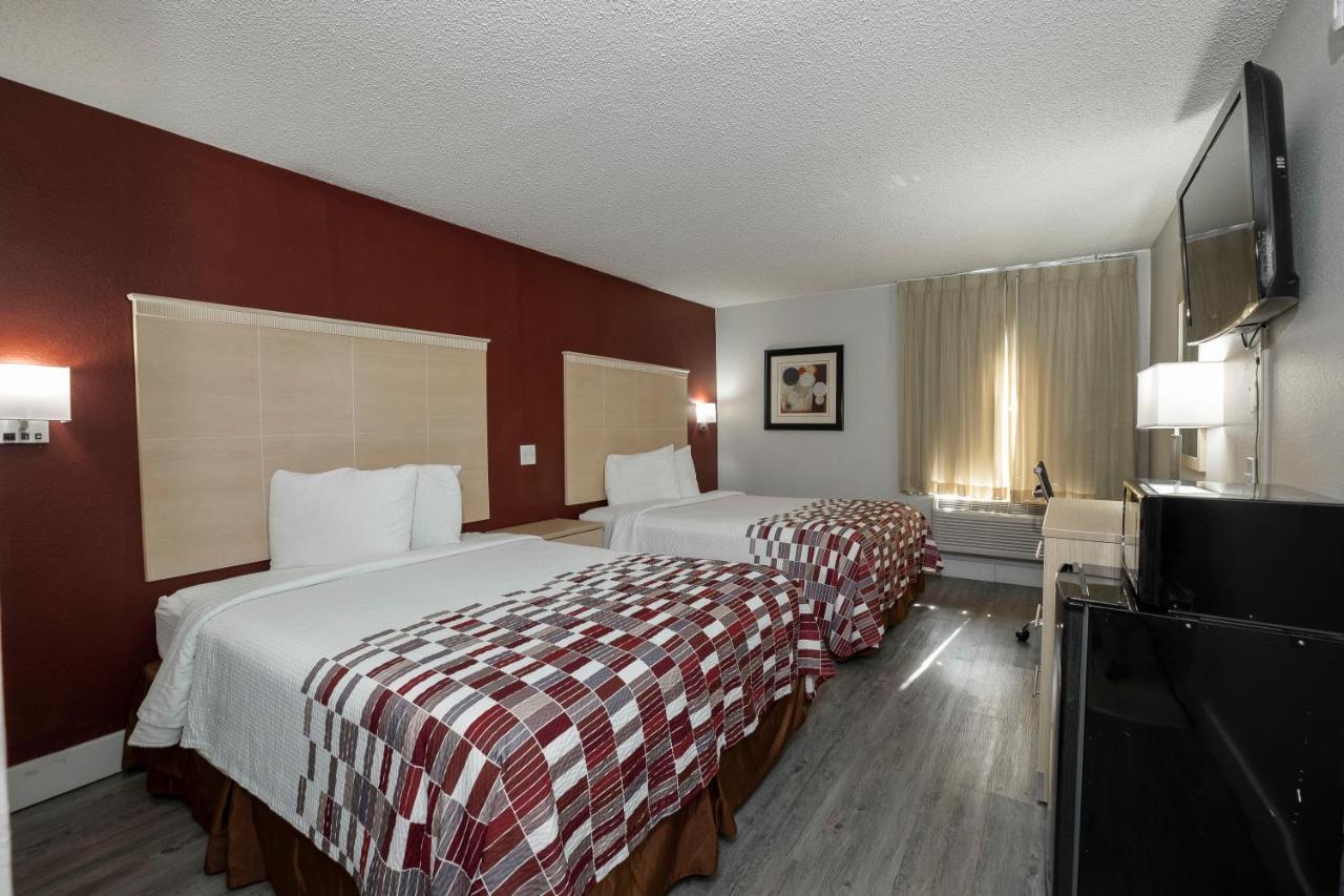Red Roof Inn Raleigh North-Crabtree Mall-Lenovo Center Екстер'єр фото