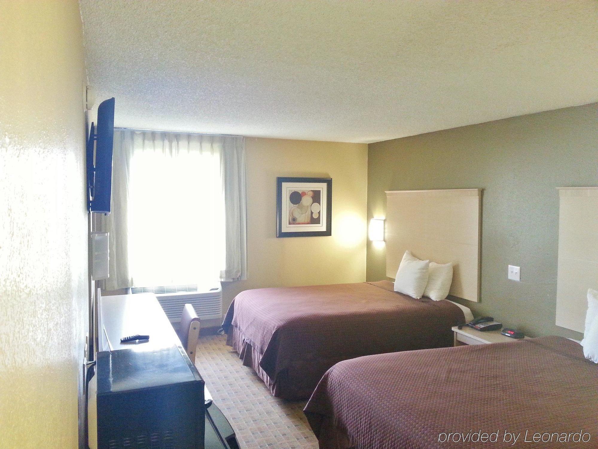 Red Roof Inn Raleigh North-Crabtree Mall-Lenovo Center Екстер'єр фото