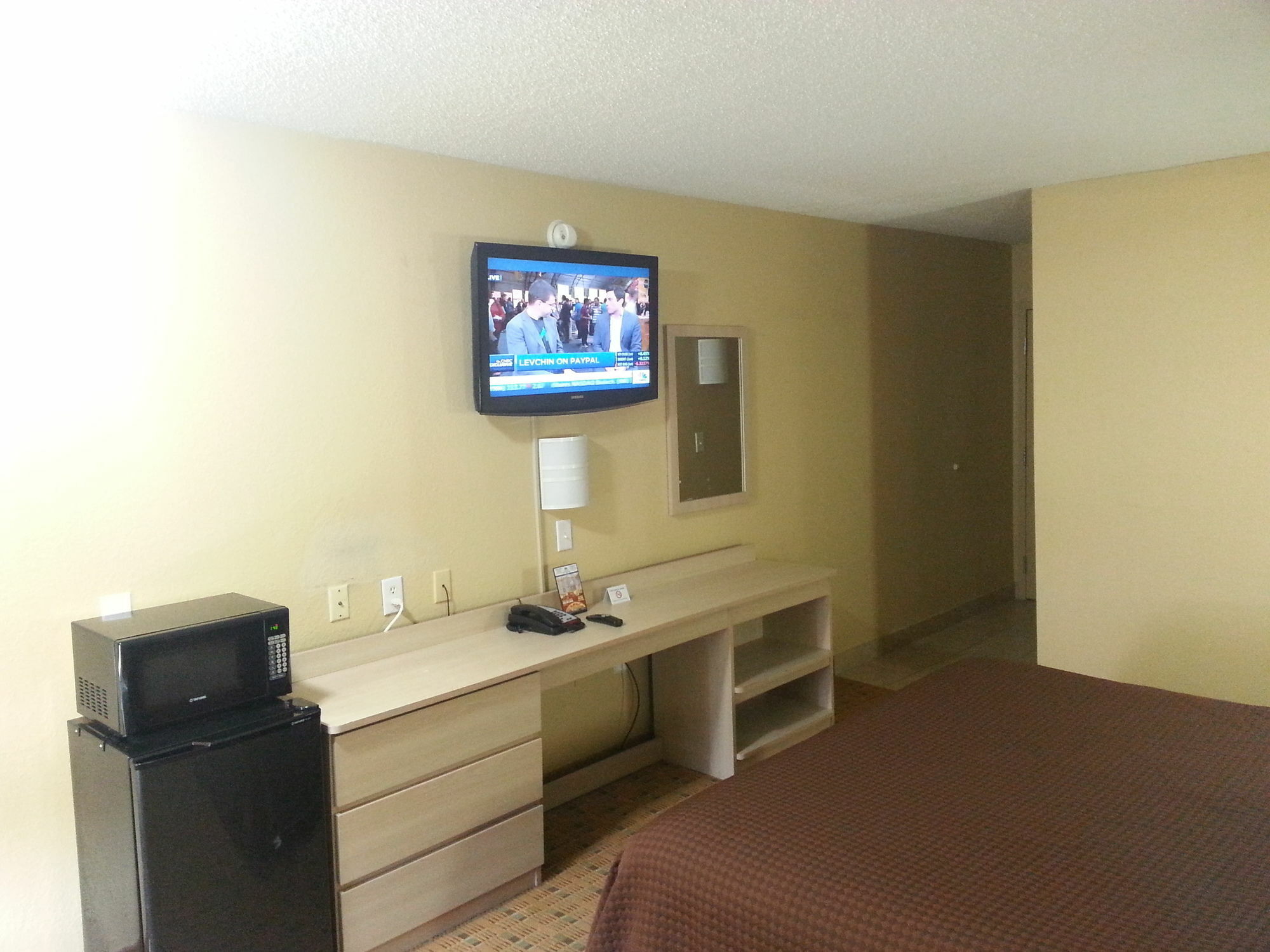 Red Roof Inn Raleigh North-Crabtree Mall-Lenovo Center Екстер'єр фото